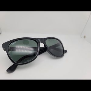 Ray-Ban RB4184 non-polarized Sunglasses